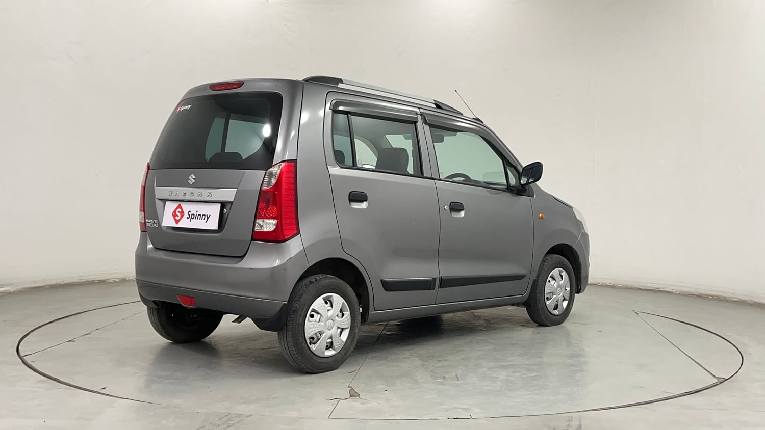 Used 2017 Maruti Suzuki Wagon R LXI CNG Cng Manual exterior RIGHT REAR CORNER VIEW