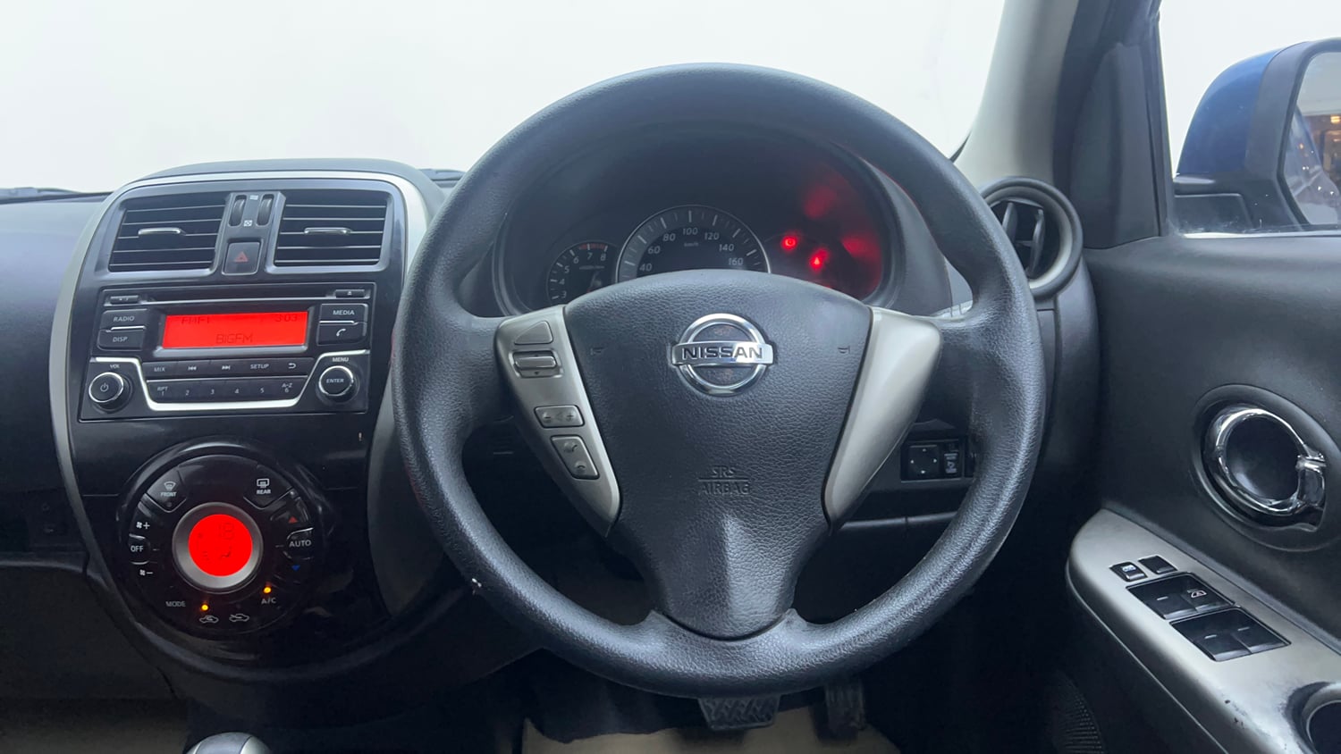 Used 2018 Nissan Micra XV CVT Petrol Automatic interior STEERING VIEW