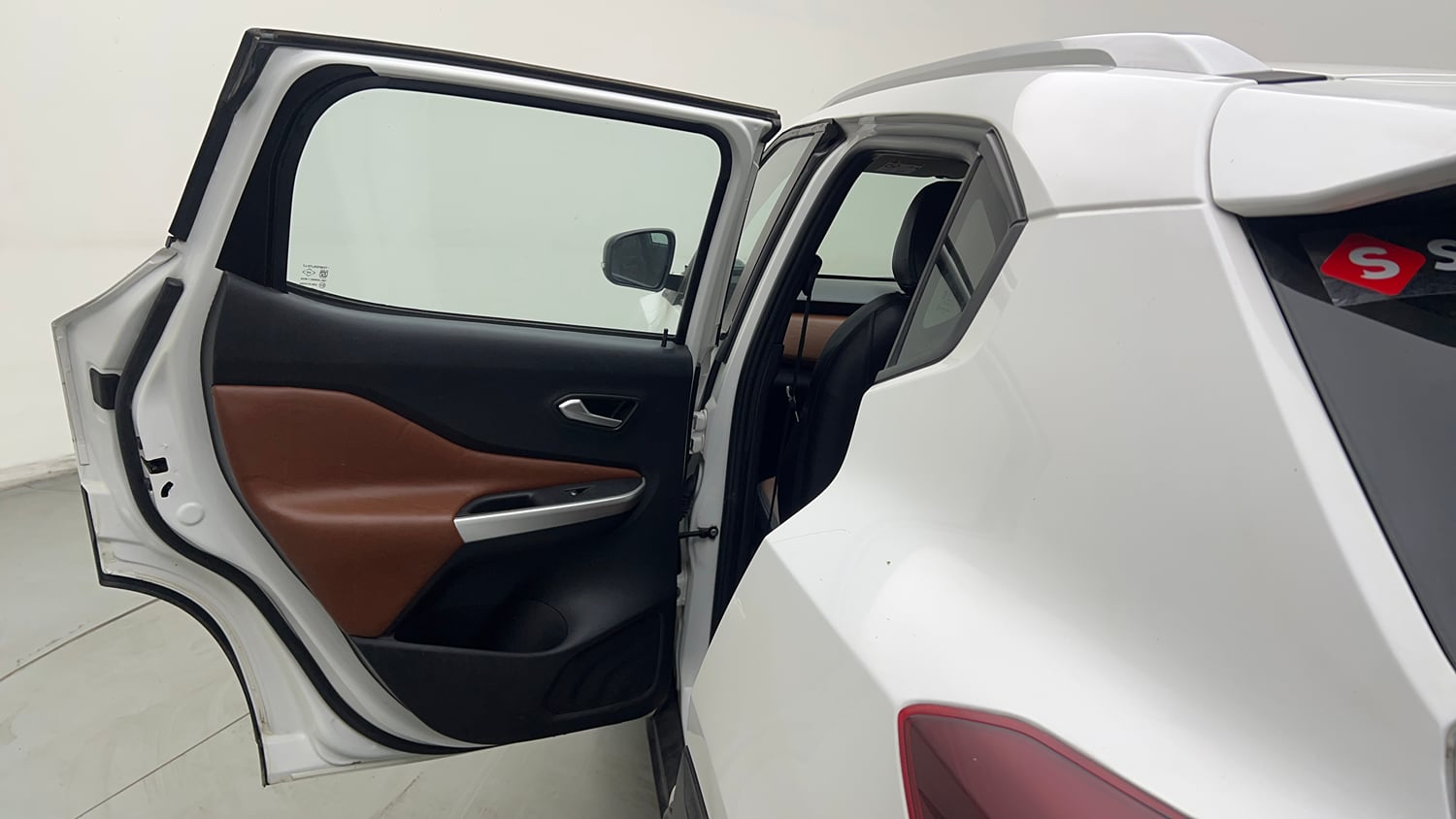 Used 2021 Nissan Magnite XL Petrol Manual interior LEFT REAR DOOR OPEN VIEW