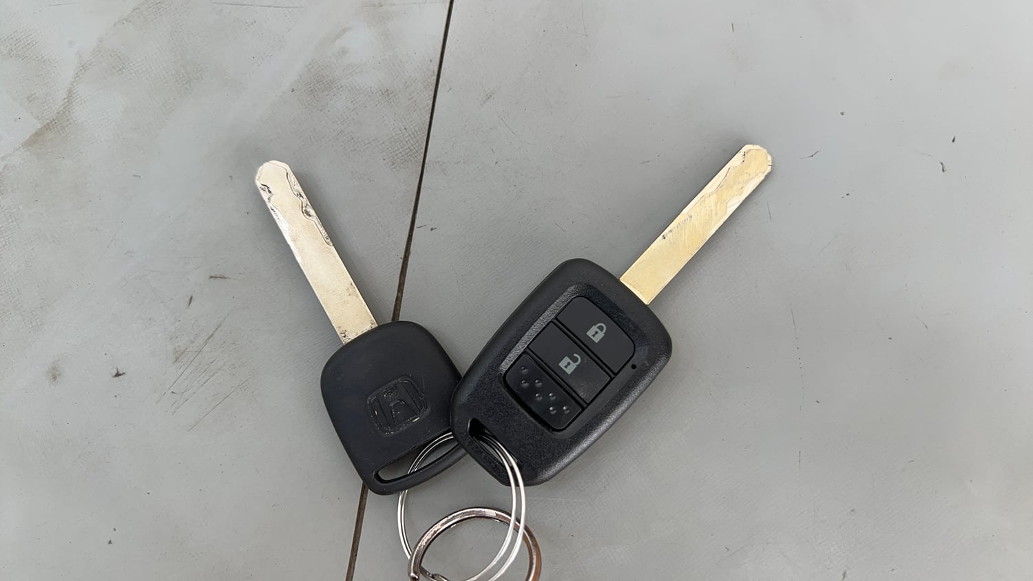 Used 2019 Honda Amaze 1.2 S MT Petrol Petrol Manual extra CAR KEY VIEW