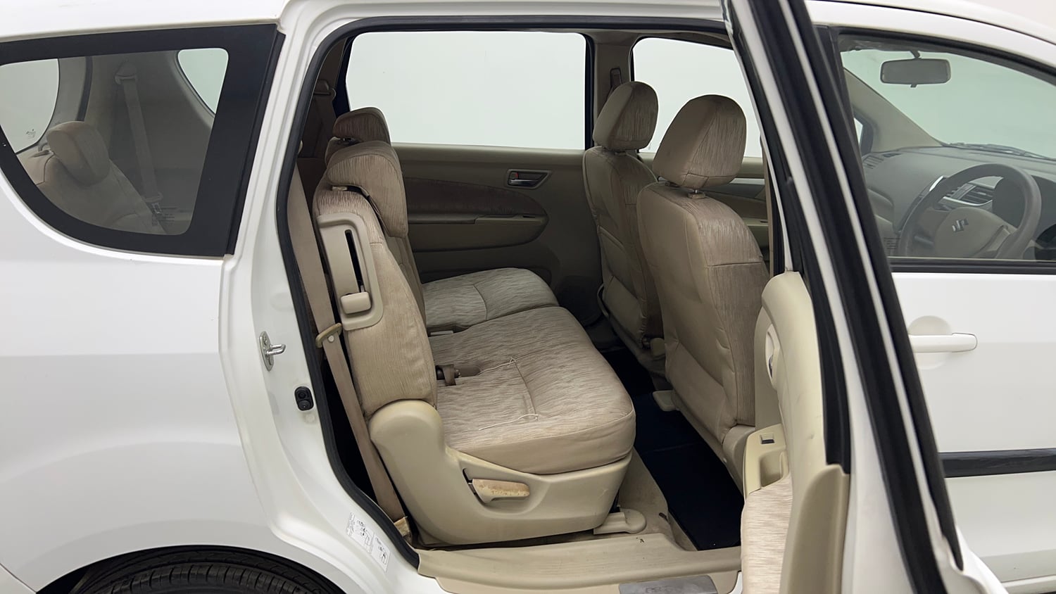 Used 2013 Maruti Suzuki Ertiga Vxi Petrol Manual interior RIGHT SIDE REAR DOOR CABIN VIEW