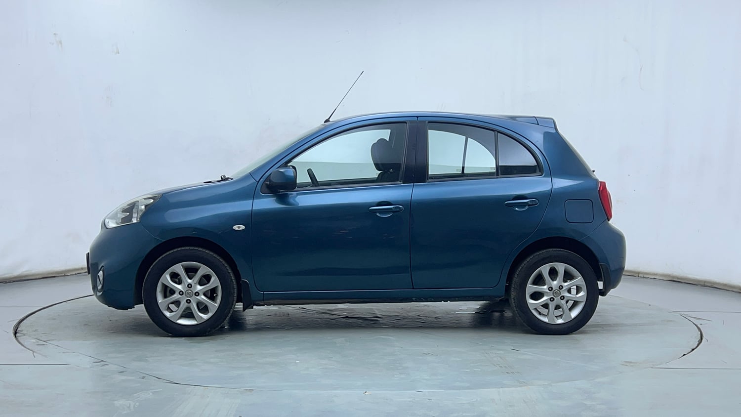 Used 2018 Nissan Micra XV CVT Petrol Automatic exterior LEFT SIDE VIEW