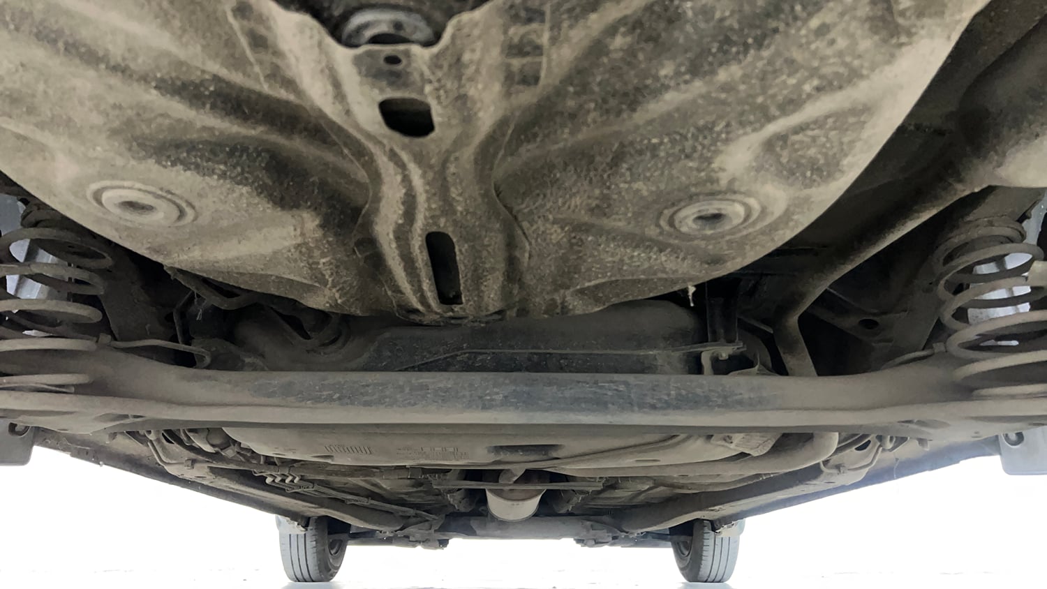 Used 2019 Maruti Suzuki Dzire VXi AMT Petrol Automatic extra REAR UNDERBODY VIEW (TAKEN FROM REAR)