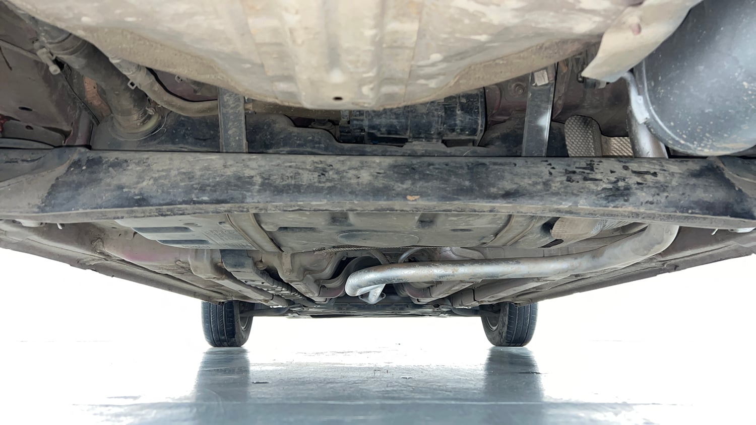 Used 2019 Hyundai Elite i20 Asta 1.2 Petrol Manual extra REAR UNDERBODY VIEW (TAKEN FROM REAR)