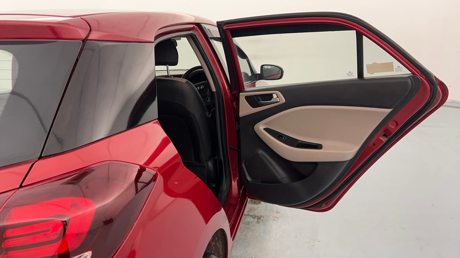Used 2019 Hyundai Elite i20 Asta 1.2 Petrol Manual interior RIGHT REAR DOOR OPEN VIEW