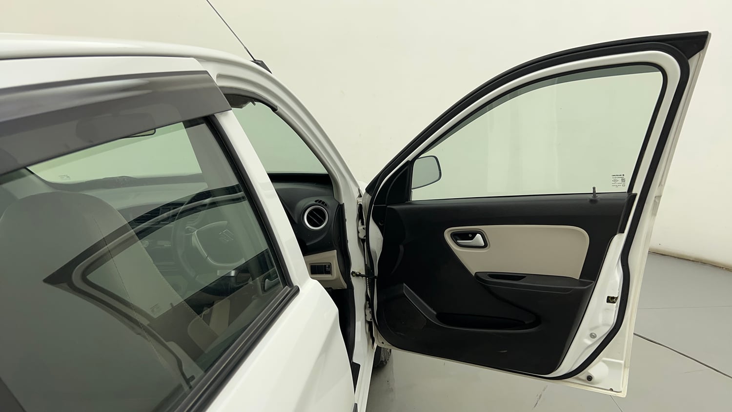 Used 2019 Maruti Suzuki Alto 800 LXi Petrol Manual interior RIGHT FRONT DOOR OPEN VIEW