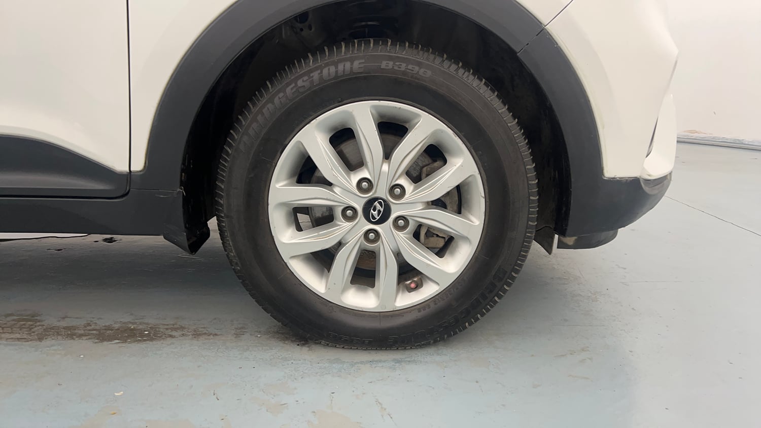 Used 2018 Hyundai Creta S 1.4 CRDi Diesel Manual tyres RIGHT FRONT TYRE RIM VIEW