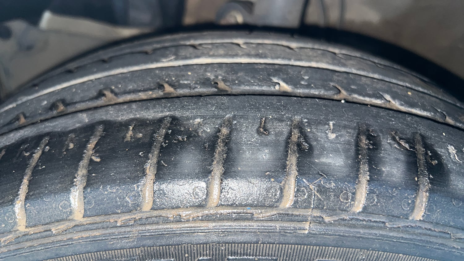 Used 2019 Honda City V CVT Petrol Petrol Automatic tyres LEFT FRONT TYRE TREAD VIEW