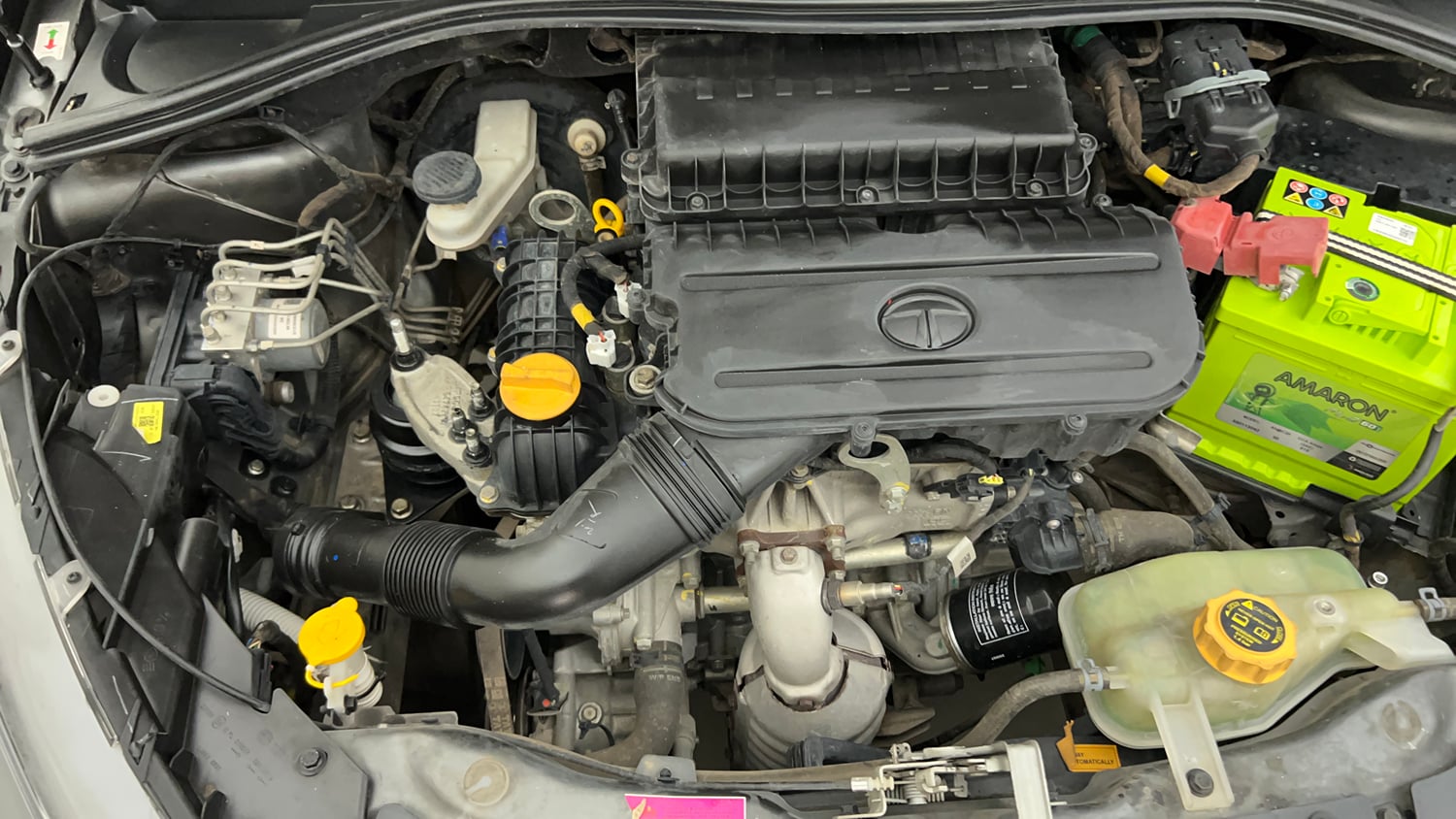 Used 2023 Tata Tiago XT CNG Cng Manual engine ENGINE RIGHT SIDE VIEW
