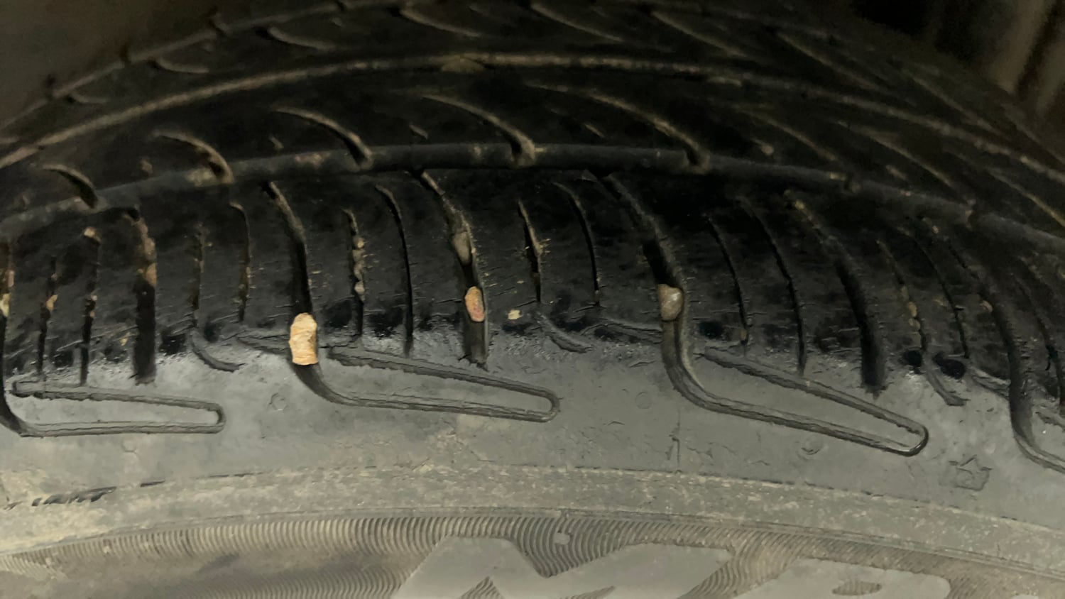 Used 2018 Tata Tiago Revotorq XT Diesel Manual tyres LEFT REAR TYRE TREAD VIEW
