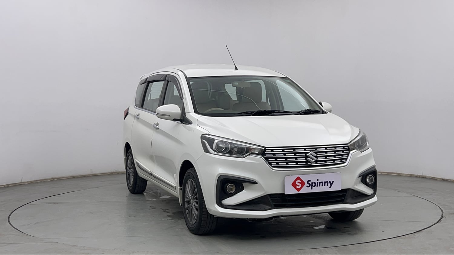 Used 2019 Maruti Suzuki New Ertiga ZXi AT Petrol Automatic exterior RIGHT FRONT CORNER VIEW