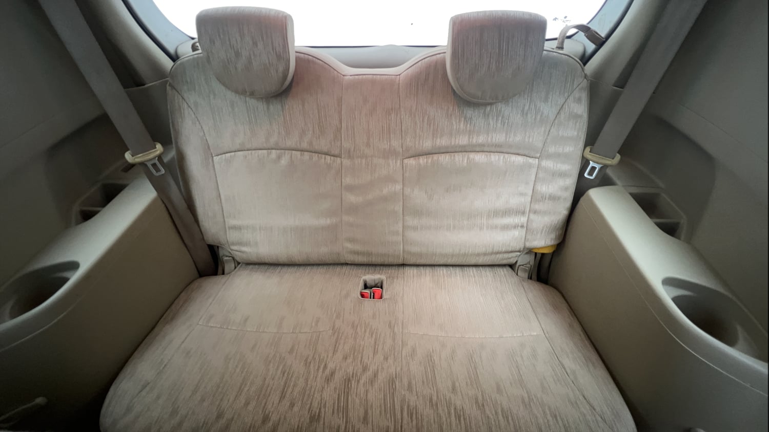 Used 2013 Maruti Suzuki Ertiga Vxi Petrol Manual interior THIRD ROW SEAT