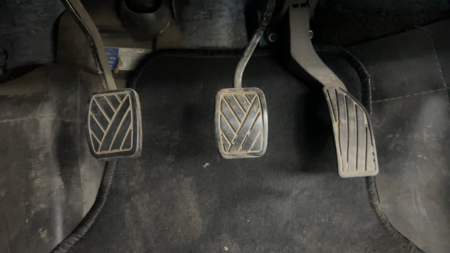 Used 2017 Maruti Suzuki Vitara Brezza VDi (O) Diesel Manual interior PEDALS VIEW