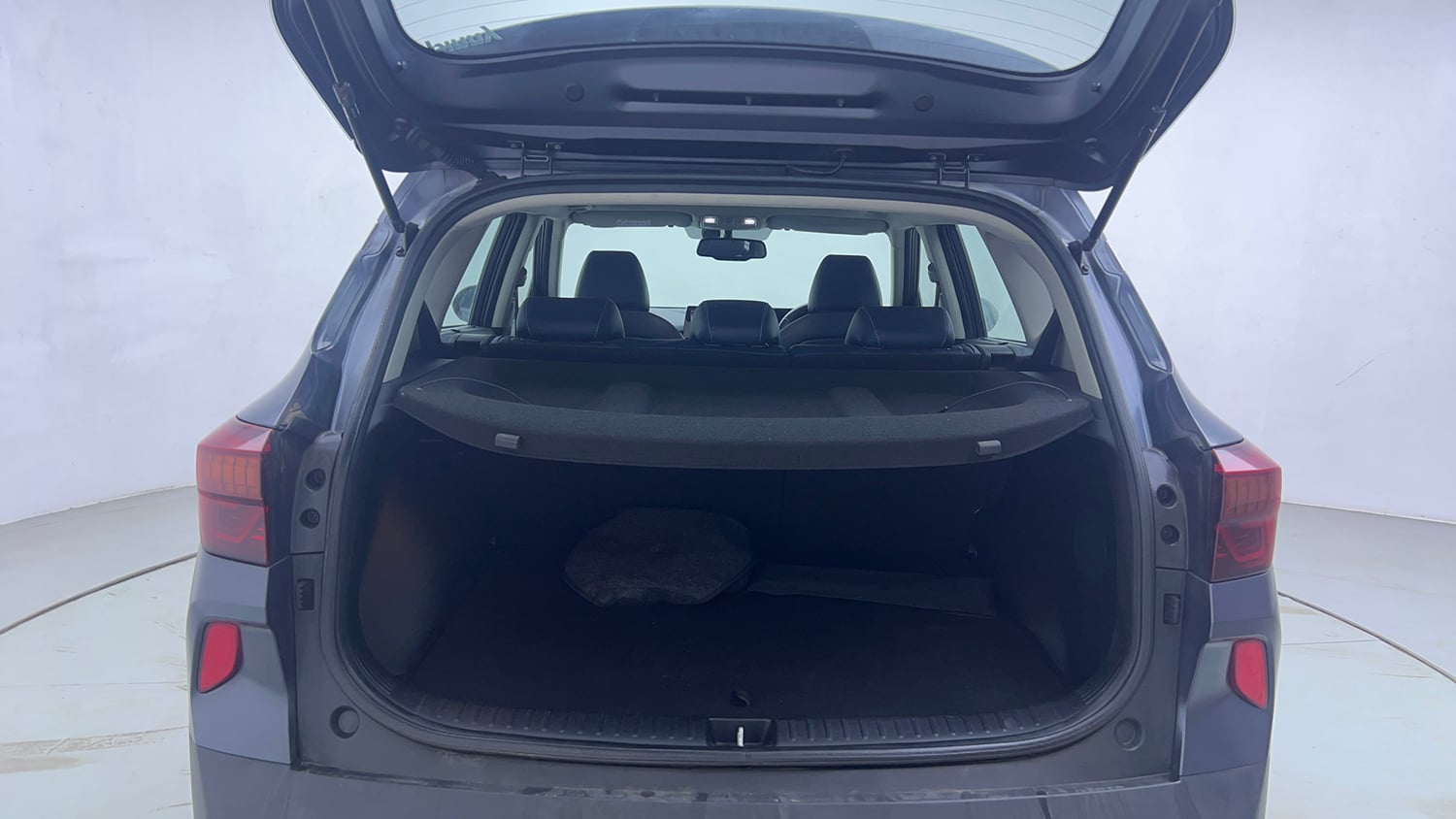Used 2022 Kia Seltos X Line 1.5 Diesel AT Diesel Automatic interior DICKY INSIDE VIEW
