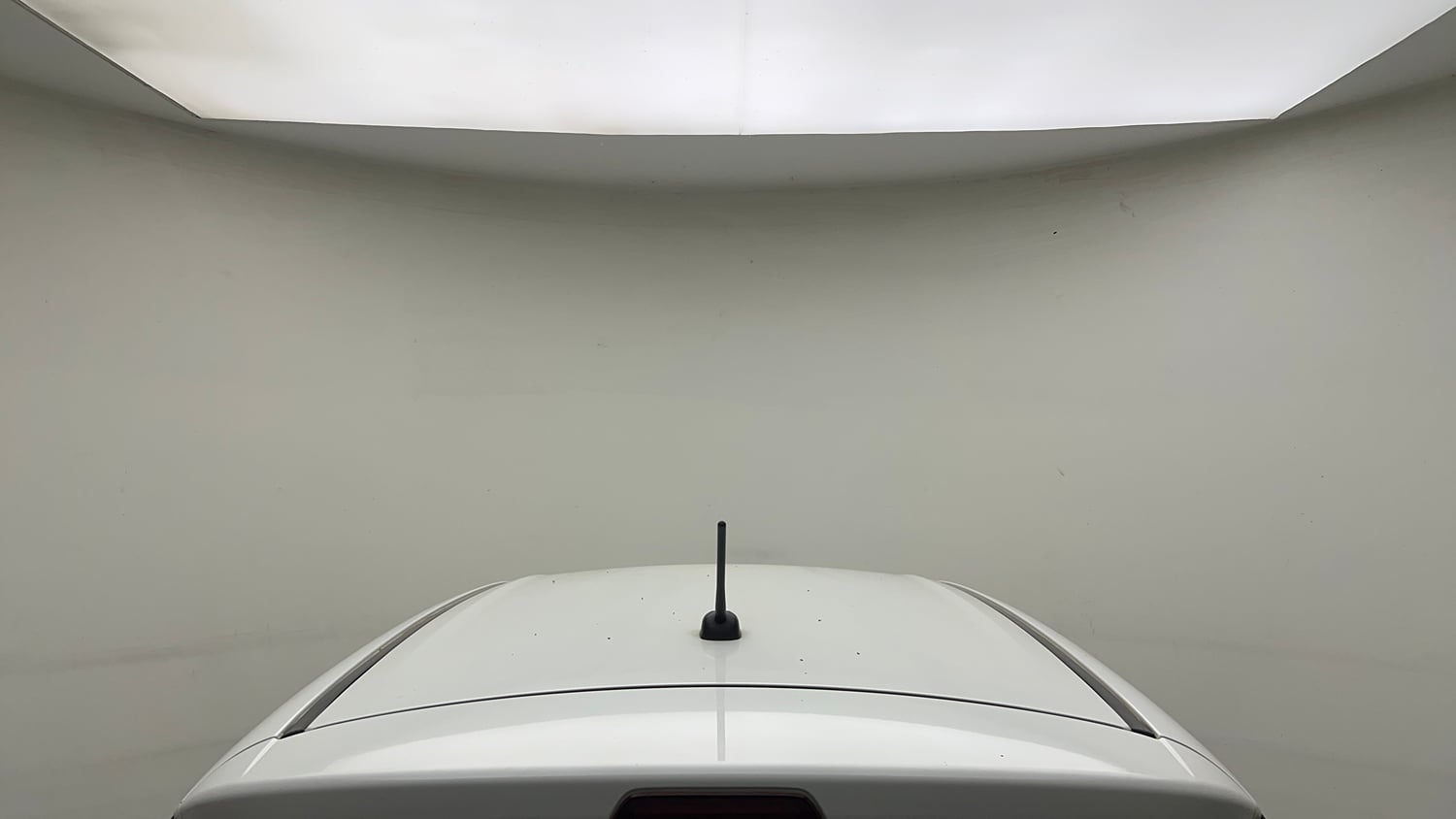 Used 2019 Maruti Suzuki Swift LXi Petrol Manual exterior EXTERIOR ROOF VIEW