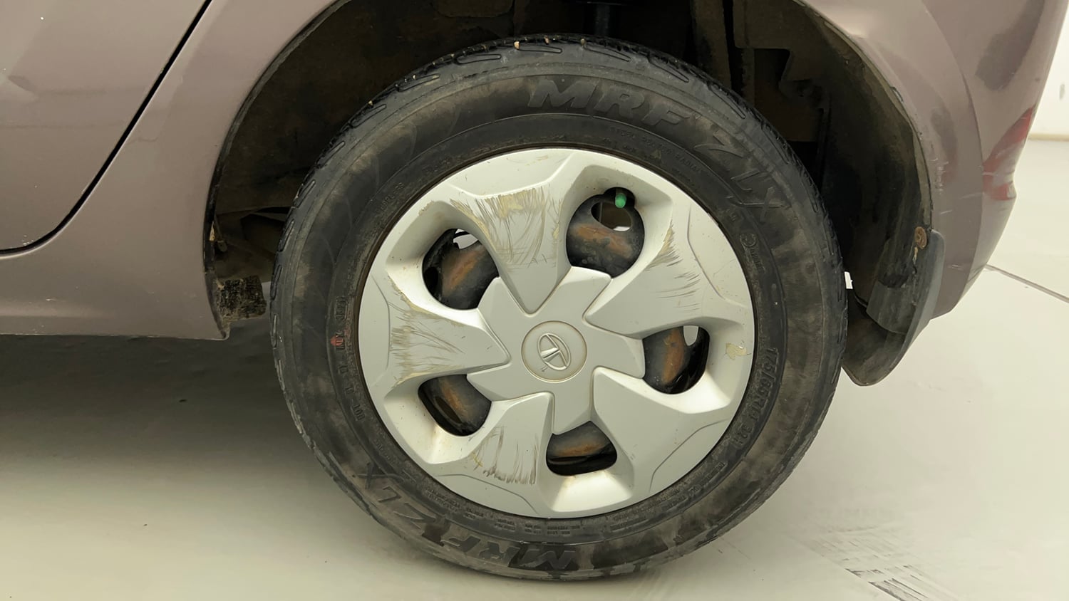 Used 2018 Tata Tiago Revotorq XT Diesel Manual tyres LEFT REAR TYRE RIM VIEW