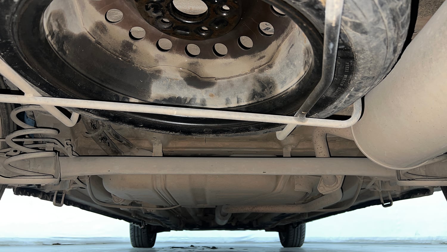 Used 2013 Maruti Suzuki Ertiga Vxi Petrol Manual extra REAR UNDERBODY VIEW (TAKEN FROM REAR)