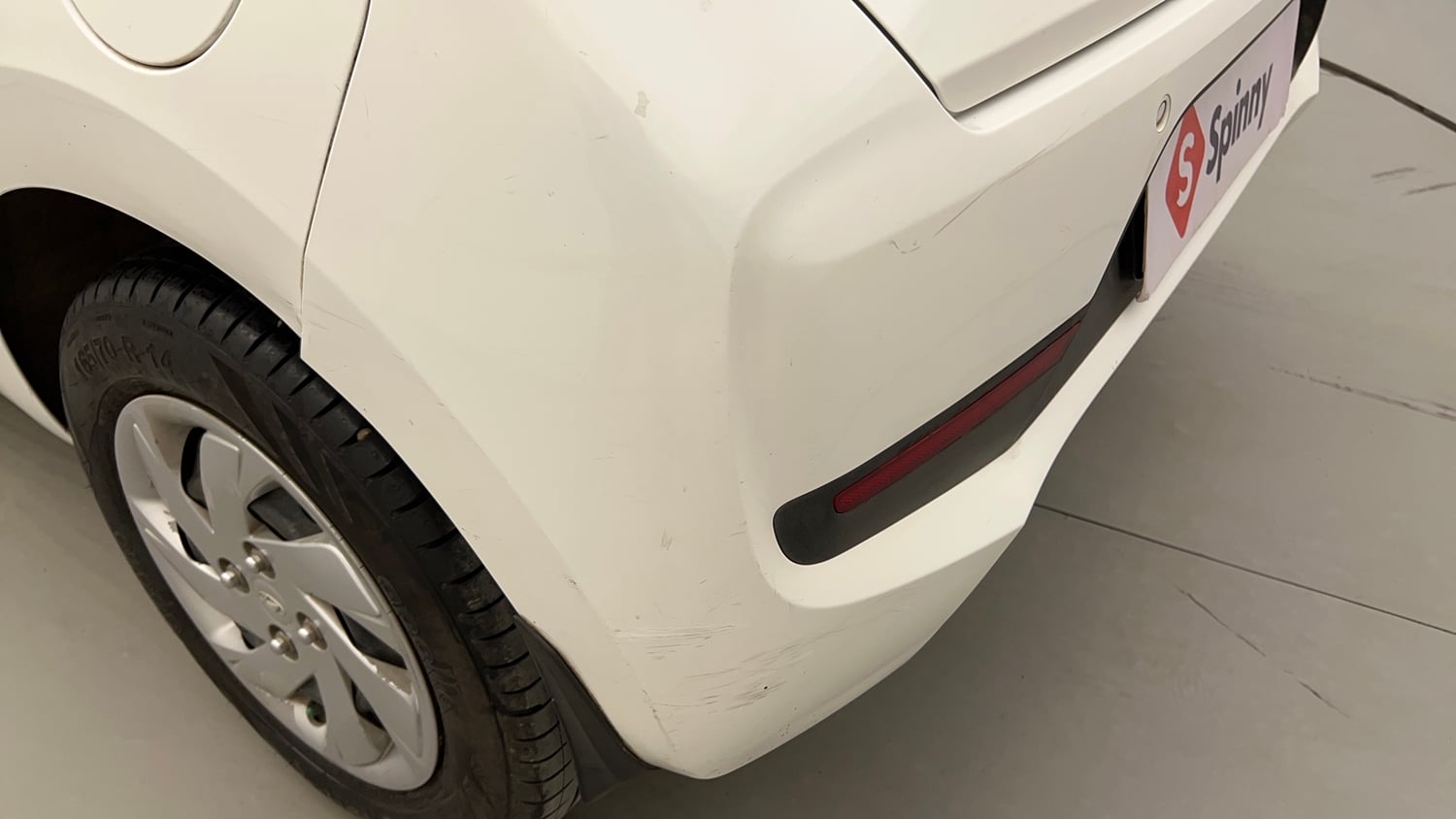 Used 2020 Hyundai Santro Sportz CNG Cng Manual dents MINOR SCRATCH