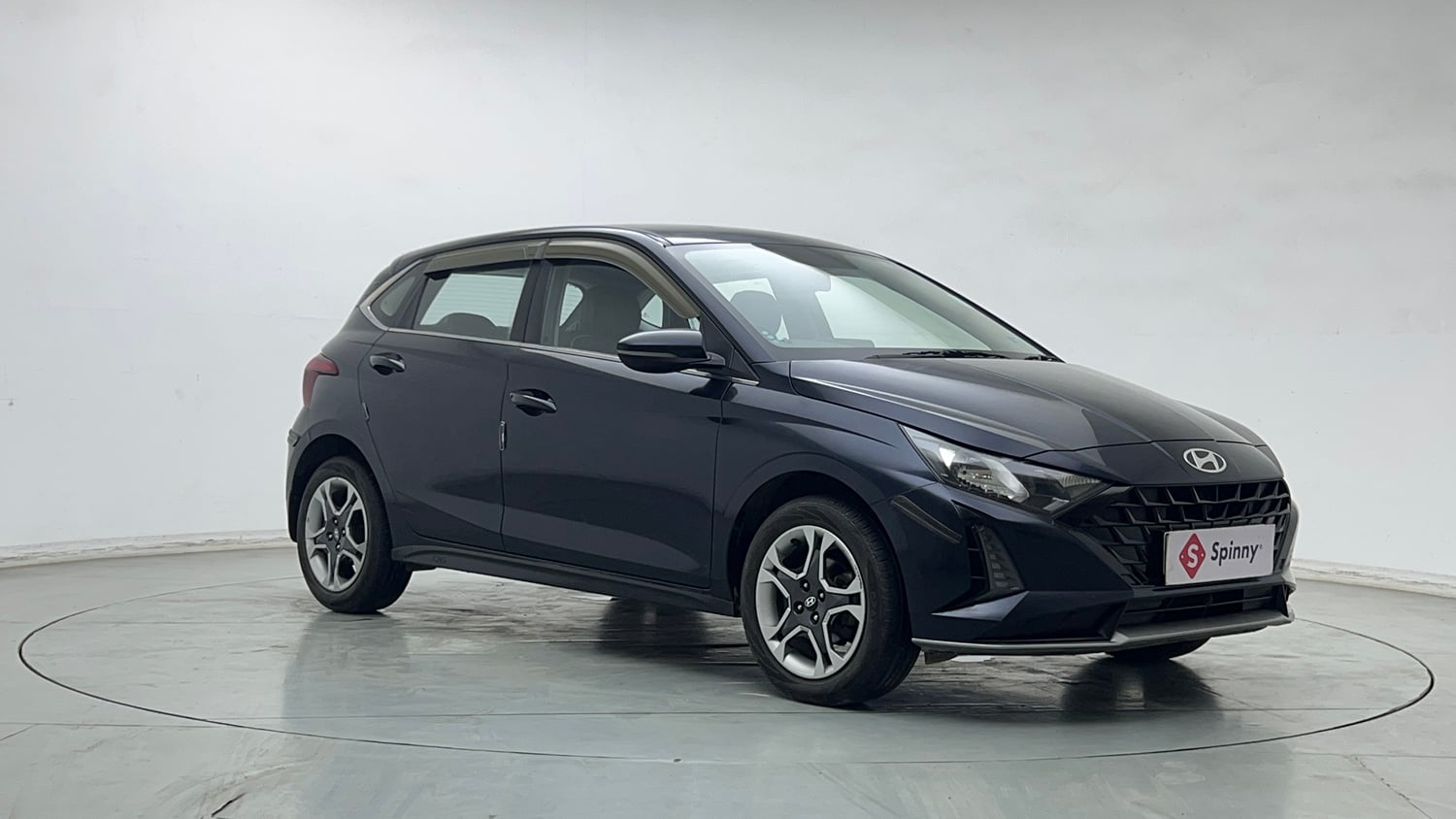 Used 2023 Hyundai New i20 Sportz 1.2 MT Petrol Manual exterior RIGHT FRONT CORNER VIEW