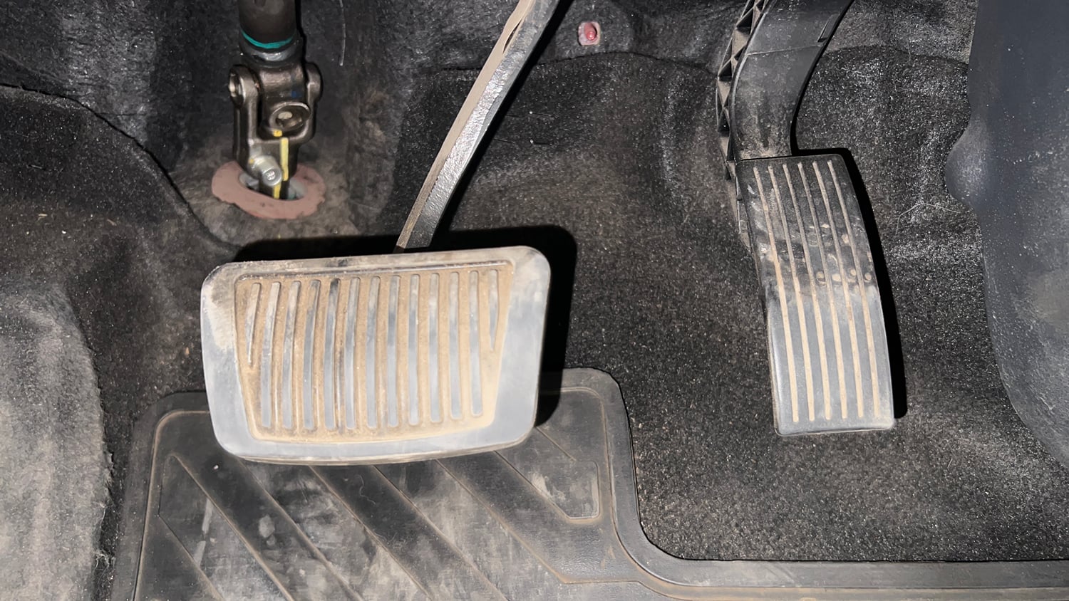 Used 2021 Hyundai Aura S 1.2 AMT Petrol Petrol Automatic interior PEDALS VIEW