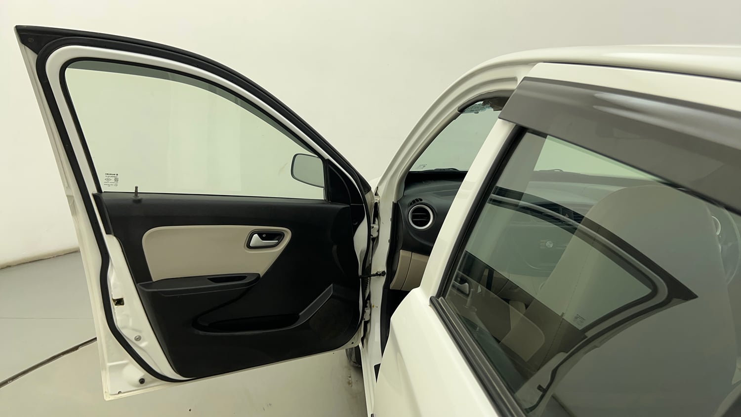 Used 2019 Maruti Suzuki Alto 800 LXi Petrol Manual interior LEFT FRONT DOOR OPEN VIEW