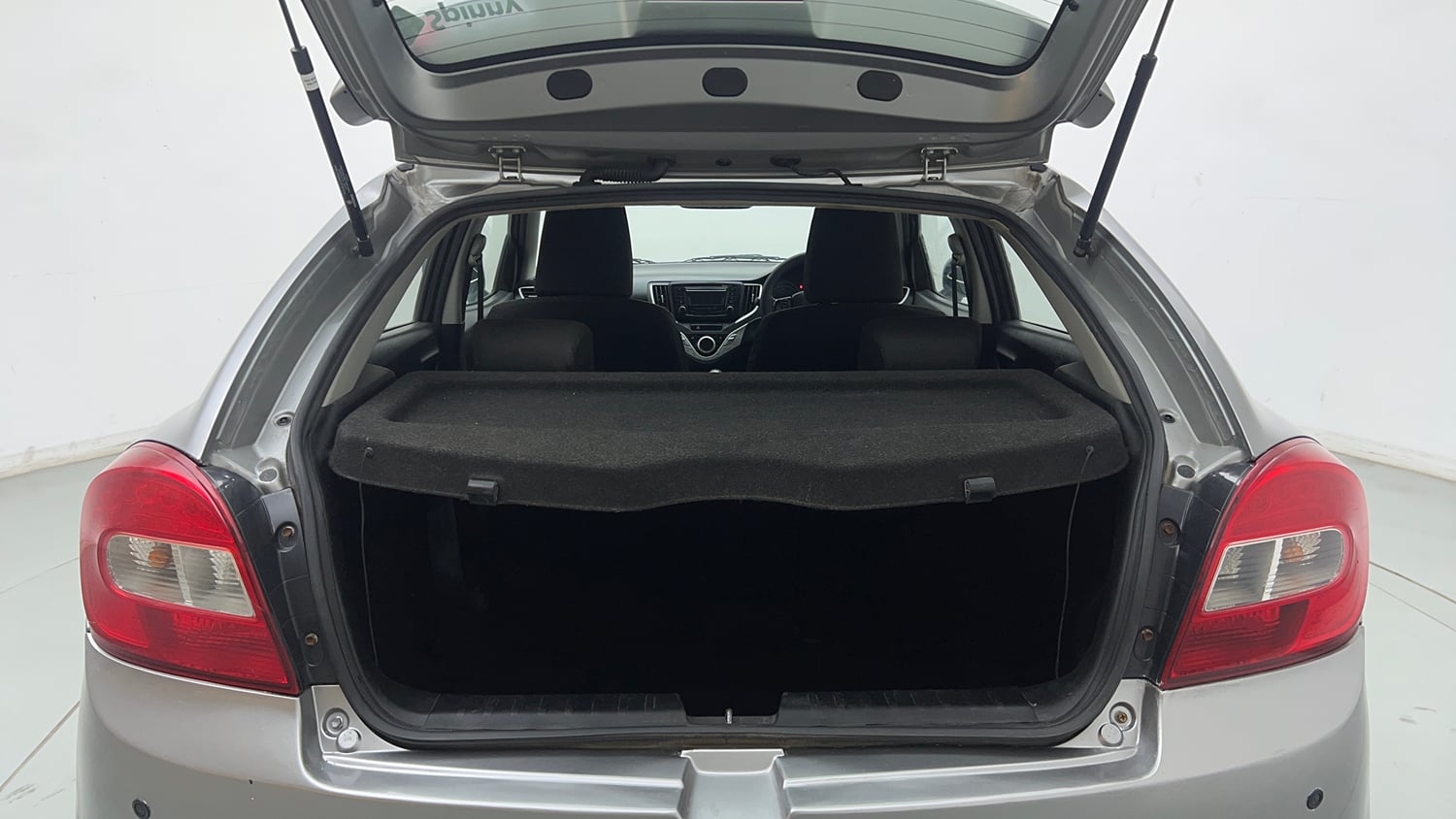 Used 2018 Maruti Suzuki Baleno Delta 1.2 Petrol Manual interior DICKY INSIDE VIEW