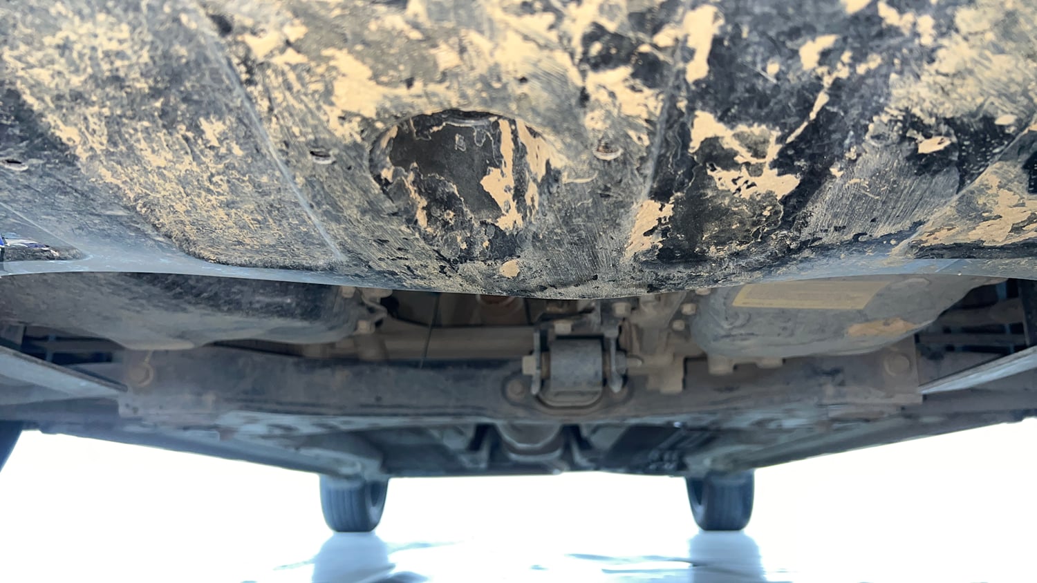 Used 2024 Hyundai New i20 Asta (O) 1.2 IVT Petrol Automatic extra FRONT LEFT UNDERBODY VIEW