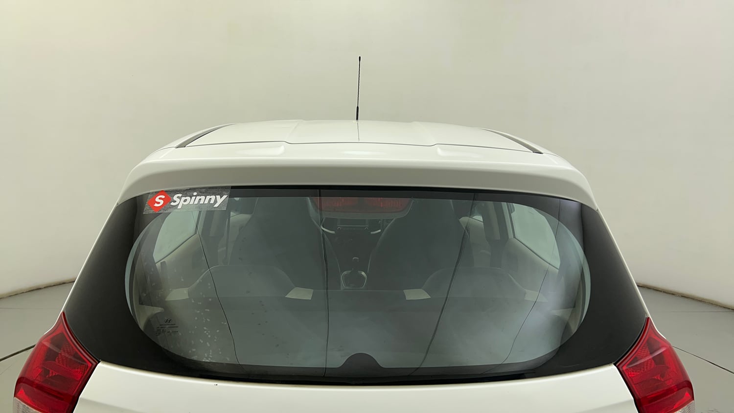 Used 2020 Hyundai Santro Sportz CNG Cng Manual exterior BACK WINDSHIELD VIEW