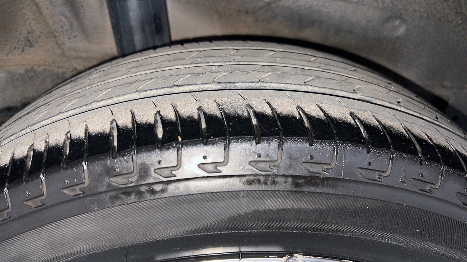 Used 2017 Honda City VX CVT Petrol Petrol Automatic tyres RIGHT REAR TYRE TREAD VIEW