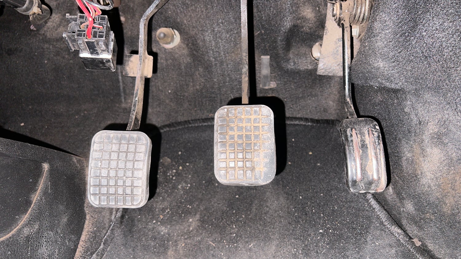 Used 2015 Tata Nano Twist XT Petrol Manual interior PEDALS VIEW