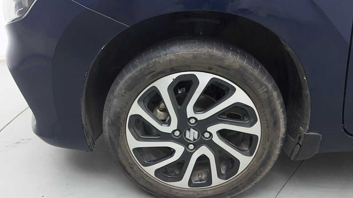 Used 2023 Maruti Suzuki Baleno Alpha AGS Petrol Automatic tyres LEFT FRONT TYRE RIM VIEW