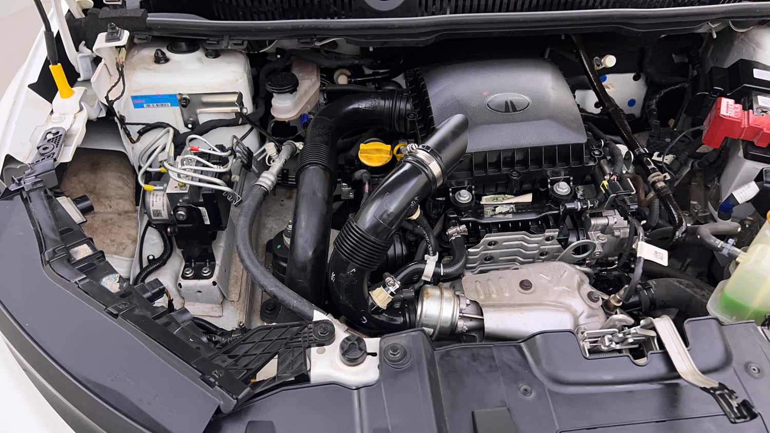 Used 2024 Tata Nexon Fearless Plus S 1.2 Revotron Petrol 6MT DT Petrol Manual engine ENGINE RIGHT SIDE VIEW