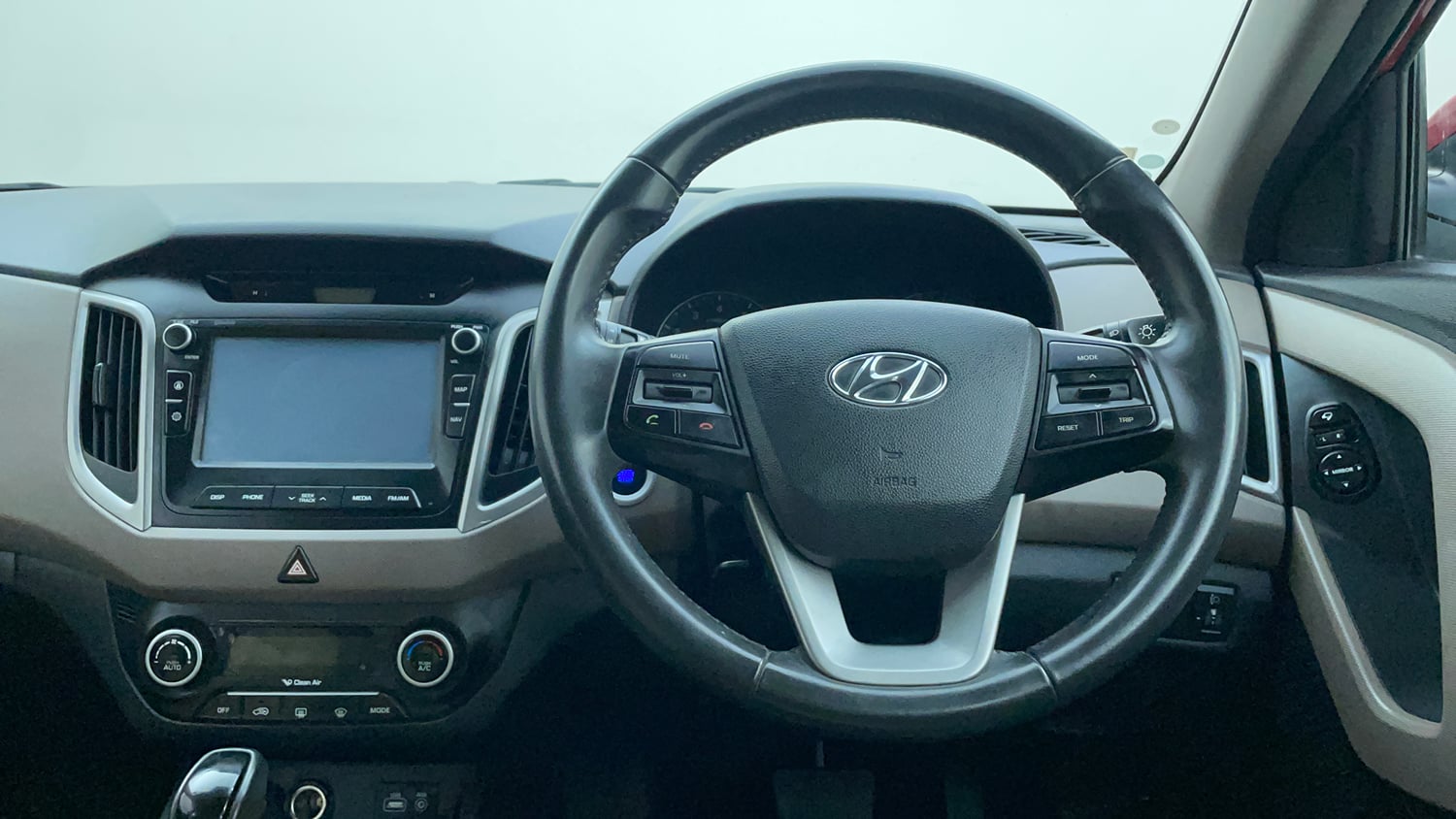 Used 2017 Hyundai Creta 1.6 SX Plus AT Petrol Petrol Automatic interior STEERING VIEW