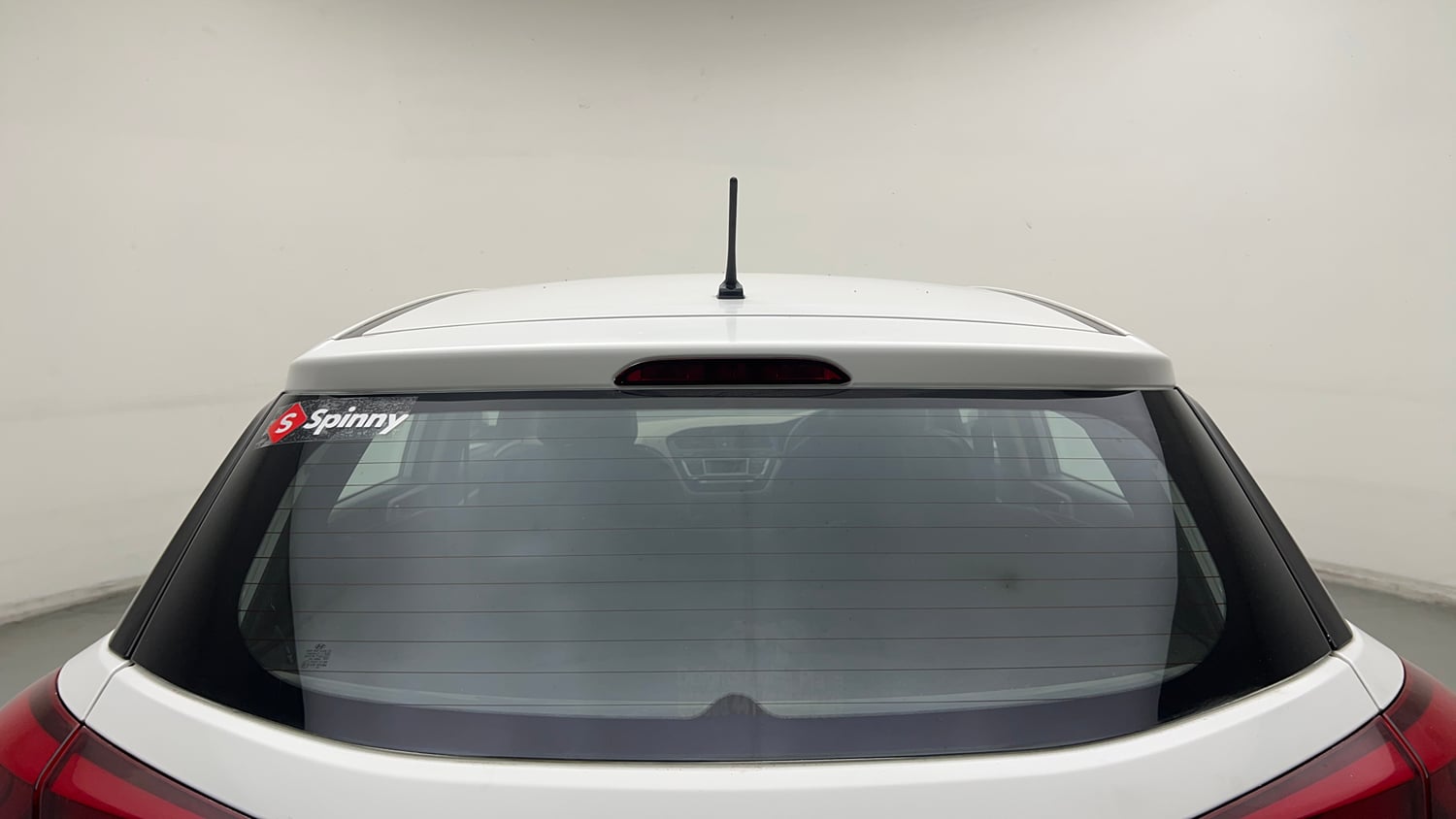 Used 2016 Hyundai Elite i20 Sportz 1.2 Petrol Manual exterior BACK WINDSHIELD VIEW