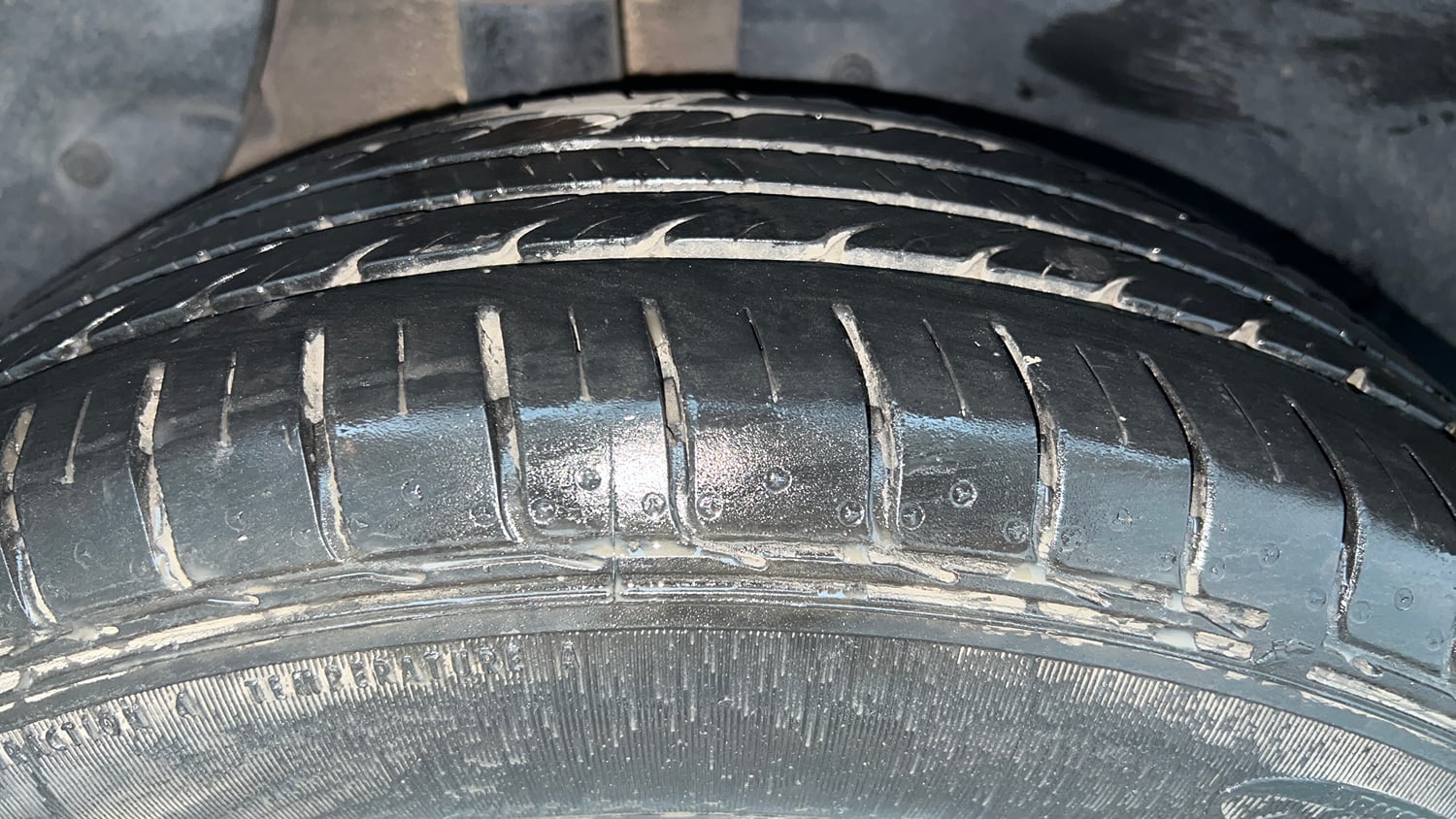 Used 2017 Hyundai Creta 1.6 SX Plus Petrol Petrol Manual tyres RIGHT REAR TYRE TREAD VIEW