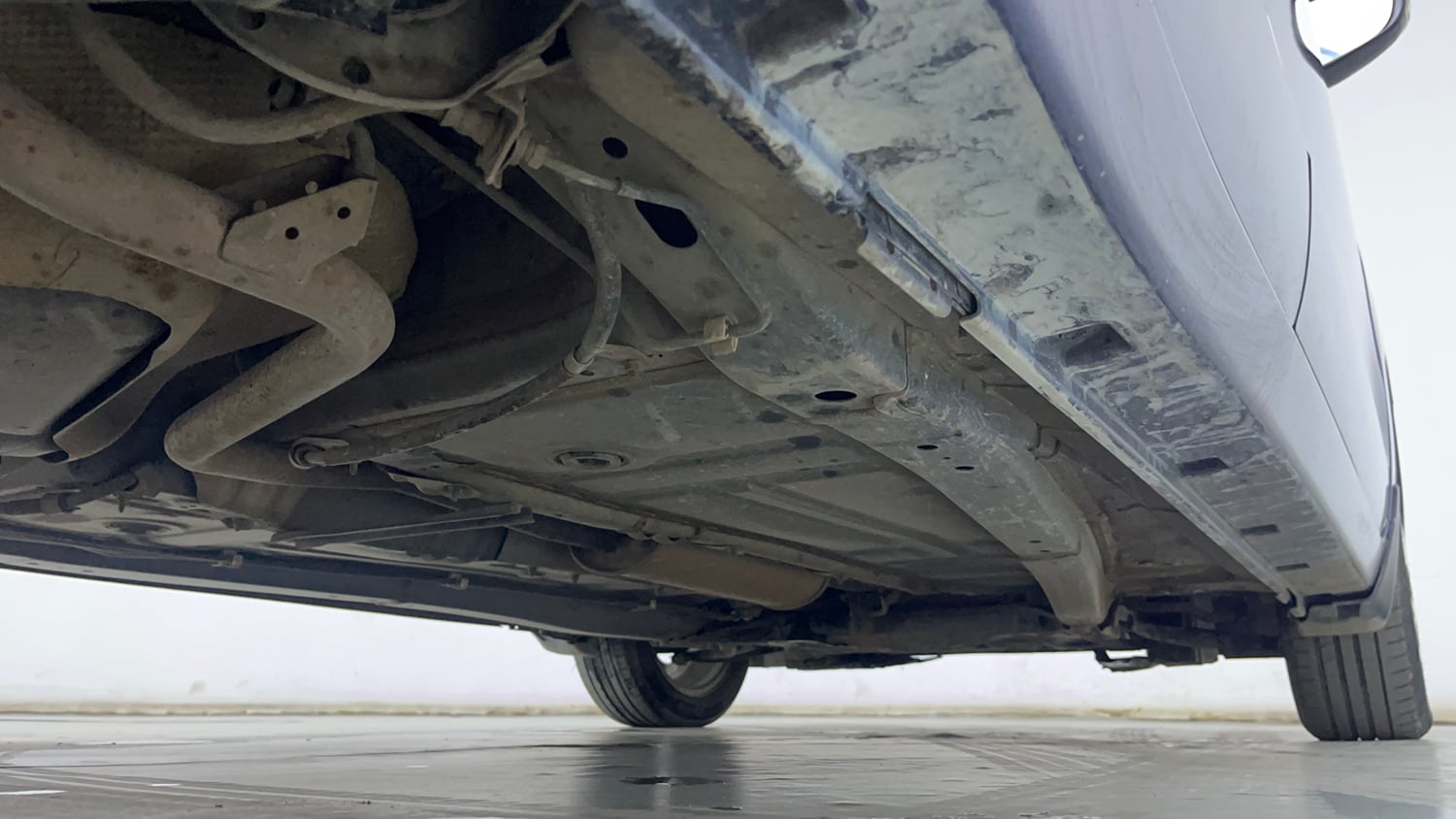 Used 2021 Maruti Suzuki Baleno Zeta Petrol Manual extra REAR RIGHT UNDERBODY VIEW