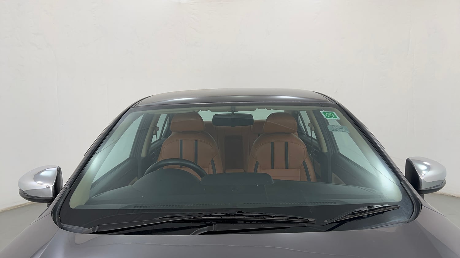 Used 2019 Honda Amaze 1.2 S MT Petrol Petrol Manual exterior FRONT WINDSHIELD VIEW