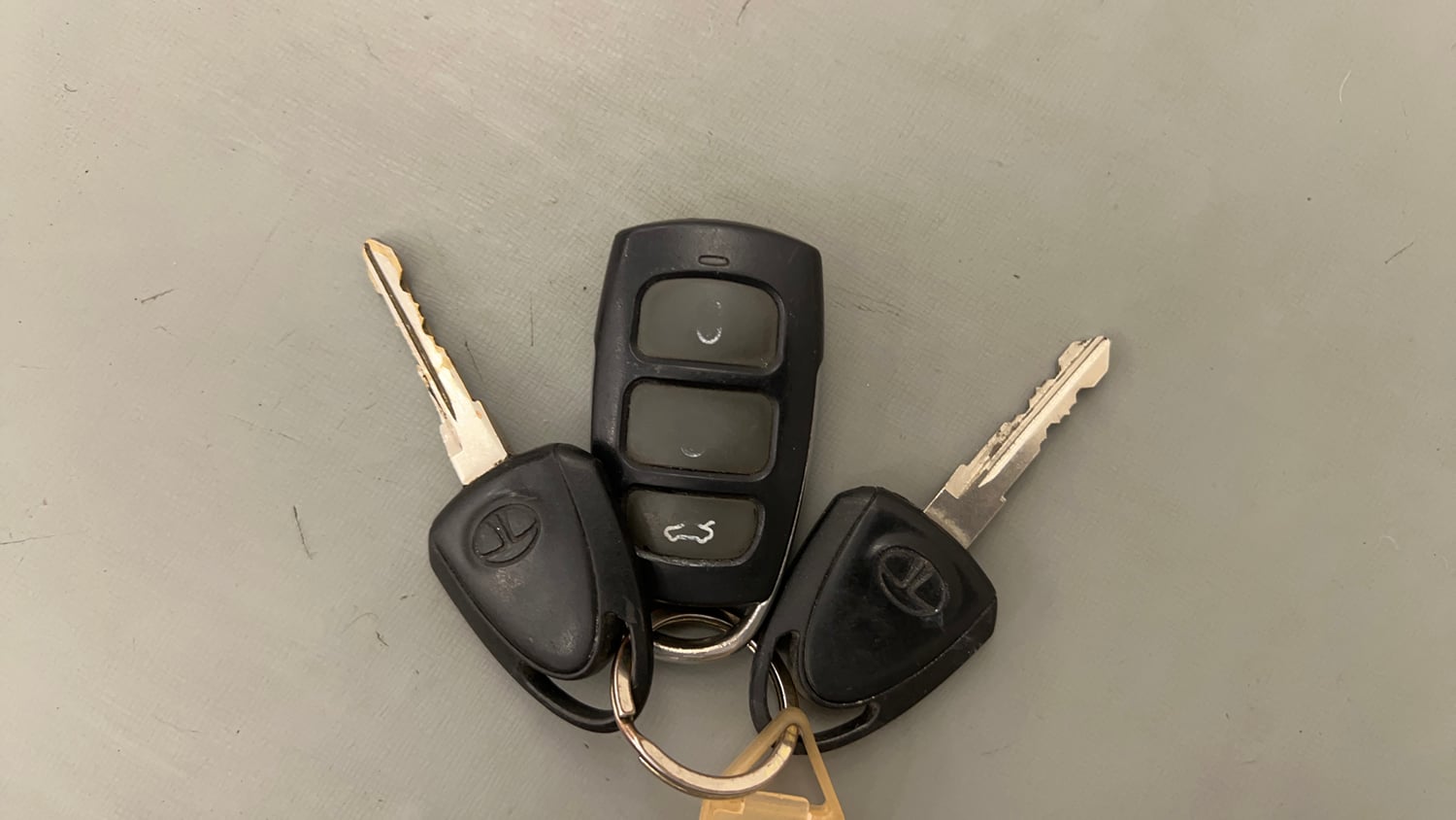 Used 2015 Tata Nano Twist XT Petrol Manual extra CAR KEY VIEW