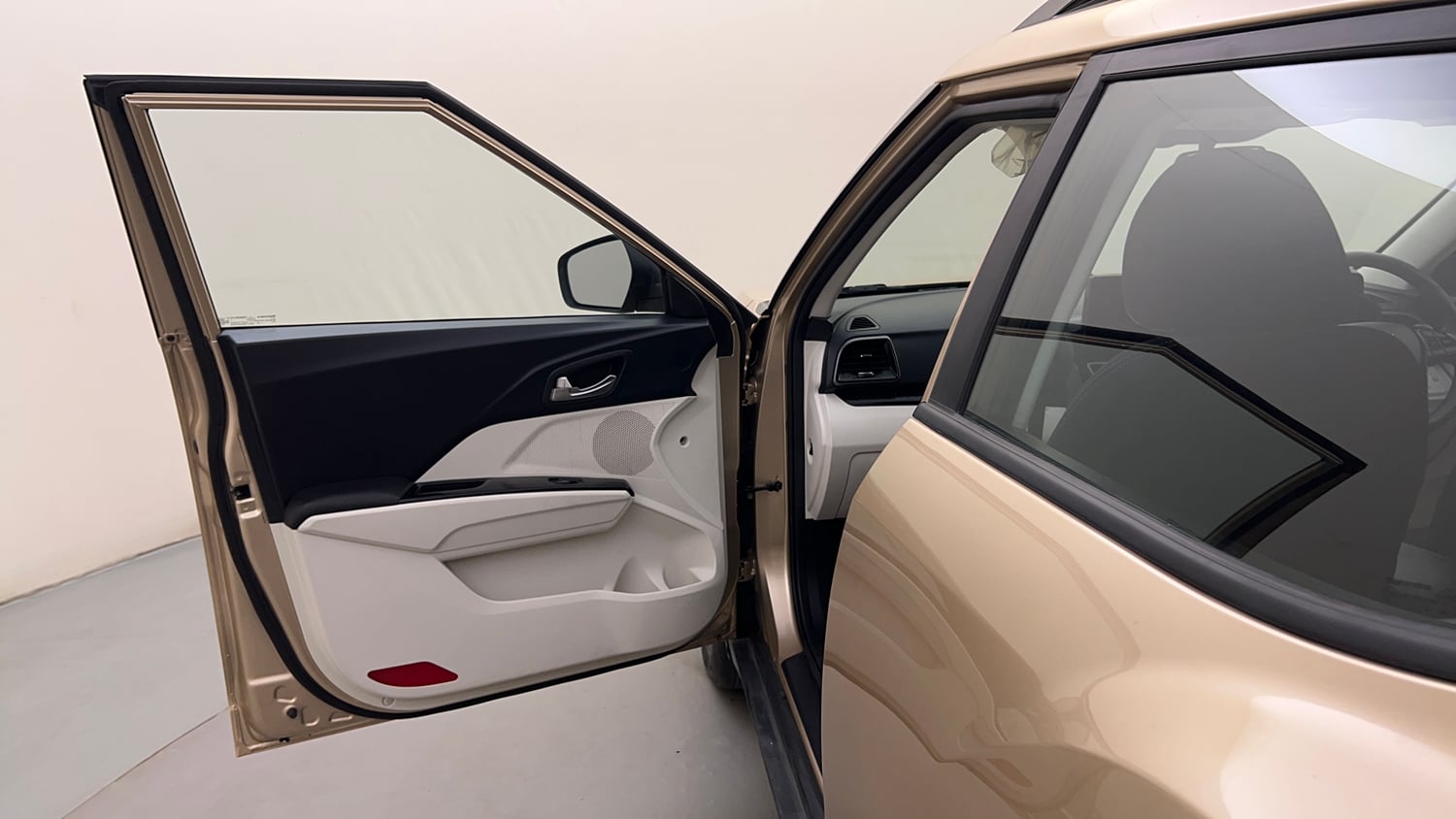 Used 2026 Mahindra XUV 3XO AX5 1.2 Petrol AT Petrol Automatic interior LEFT FRONT DOOR OPEN VIEW