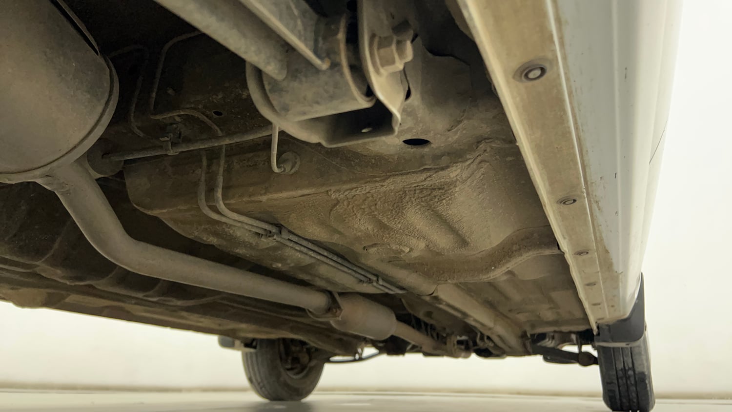 Used 2019 Maruti Suzuki Alto 800 LXi Petrol Manual extra REAR RIGHT UNDERBODY VIEW