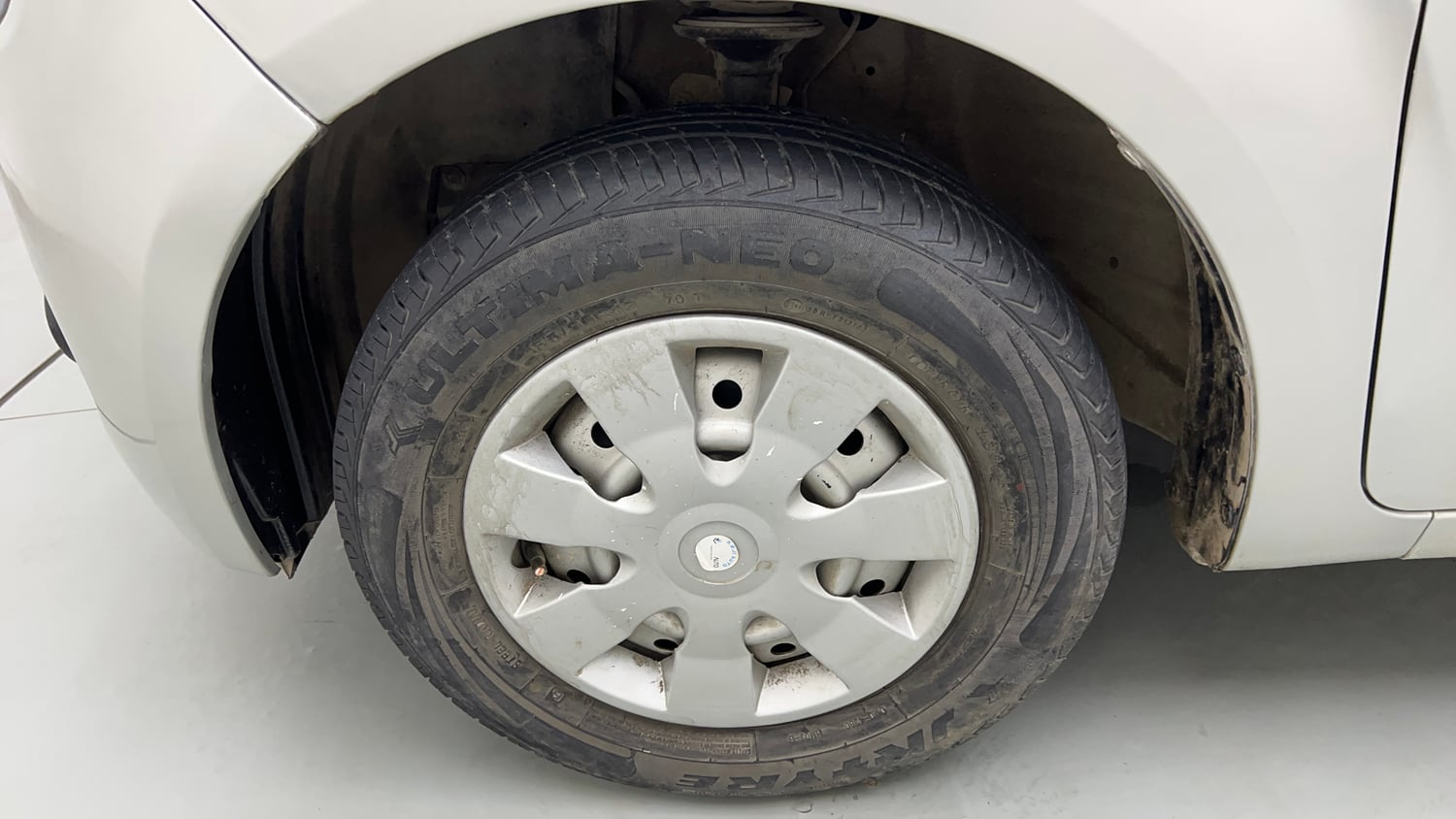 Used 2022 Maruti Suzuki Wagon R LXI 1.0 CNG Cng Manual tyres LEFT FRONT TYRE RIM VIEW