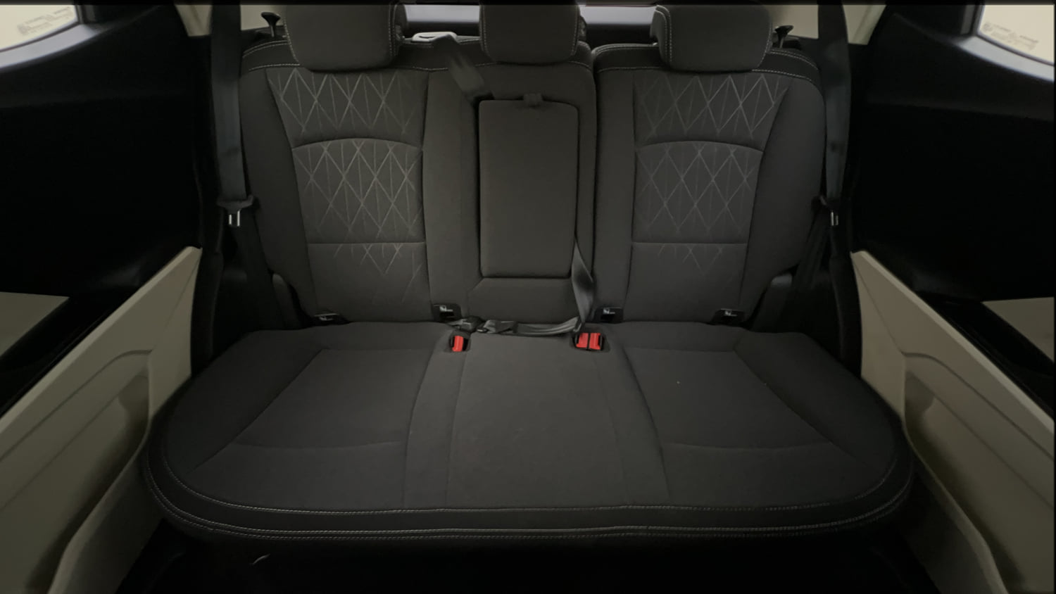 Used 2026 Mahindra XUV 3XO AX5 1.2 Petrol AT Petrol Automatic interior REAR SEAT CONDITION VIEW