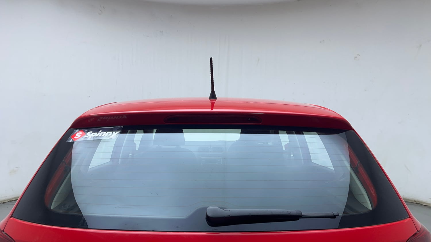 Used 2016 Volkswagen Polo Comfortline 1.2L (P) Petrol Manual exterior BACK WINDSHIELD VIEW