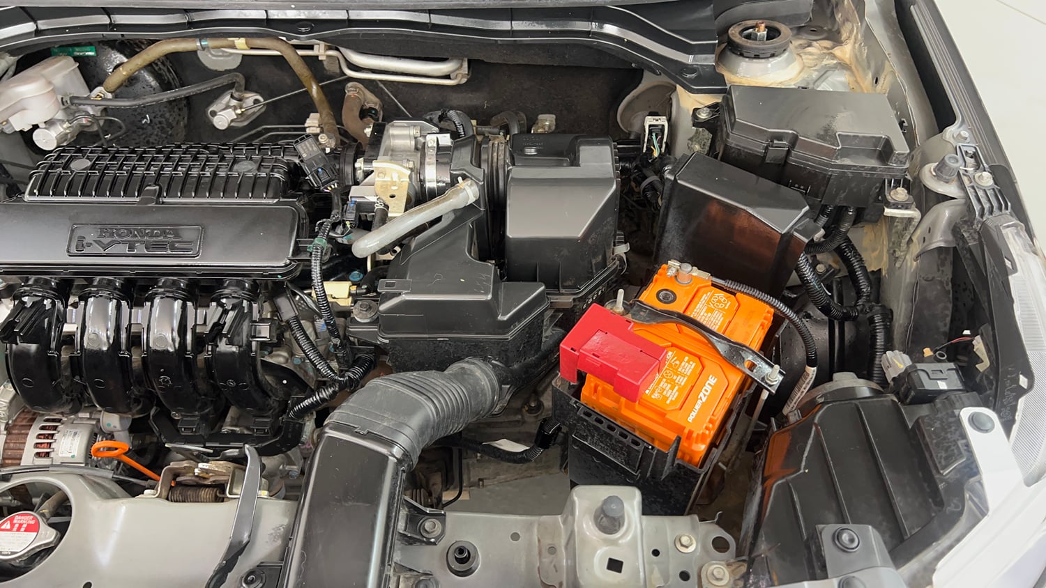 Used 2019 Honda Amaze 1.2 S MT Petrol Petrol Manual engine ENGINE LEFT SIDE VIEW