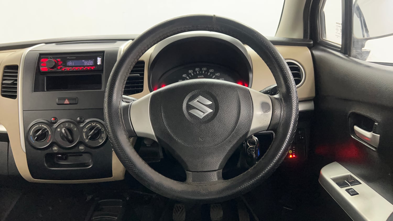 Used 2017 Maruti Suzuki Wagon R LXI CNG Cng Manual interior STEERING VIEW