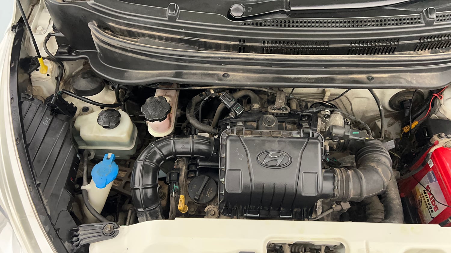 Used 2018 Hyundai Eon Era + AirBag Petrol Manual engine ENGINE RIGHT SIDE VIEW