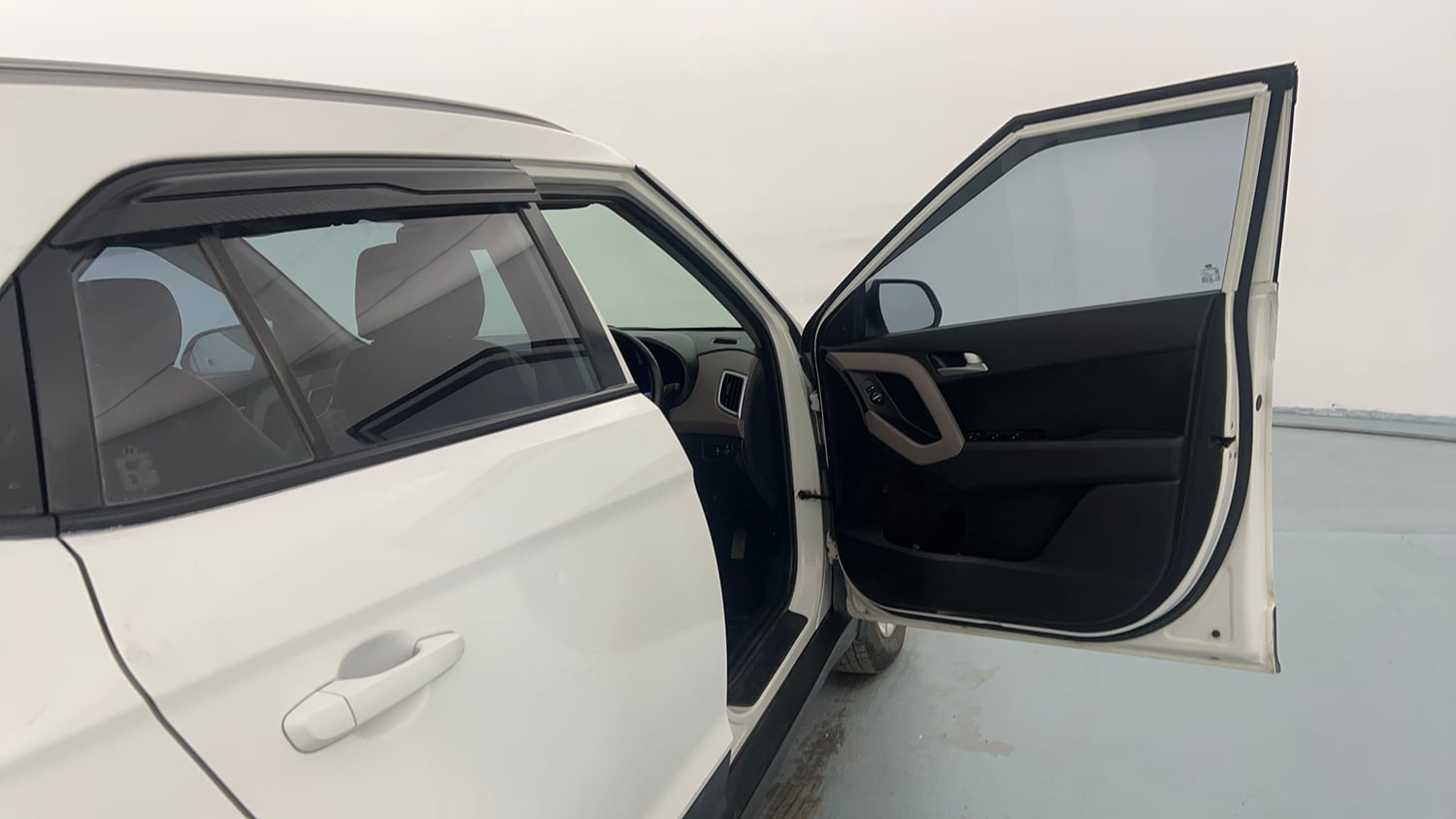 Used 2018 Hyundai Creta S 1.4 CRDi Diesel Manual interior RIGHT FRONT DOOR OPEN VIEW