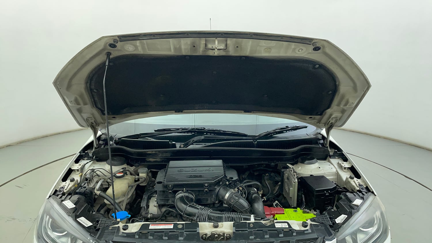Used 2019 maruti-suzuki Vitara Brezza ZDi Plus AGS Diesel Automatic engine ENGINE & BONNET OPEN FRONT VIEW
