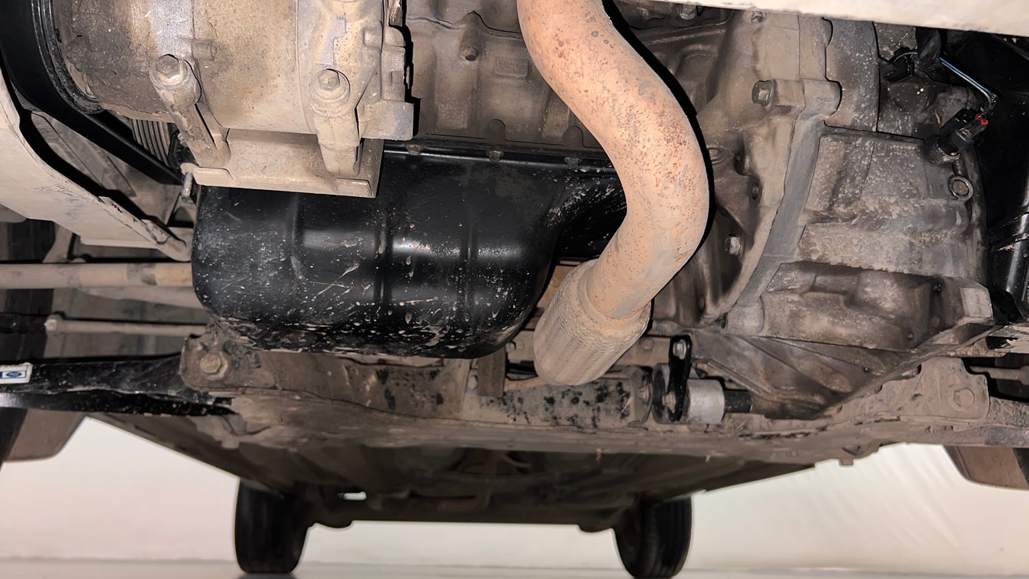 Used 2015 Ford EcoSport Trend 1.5 TDCi Diesel Manual extra FRONT LEFT UNDERBODY VIEW