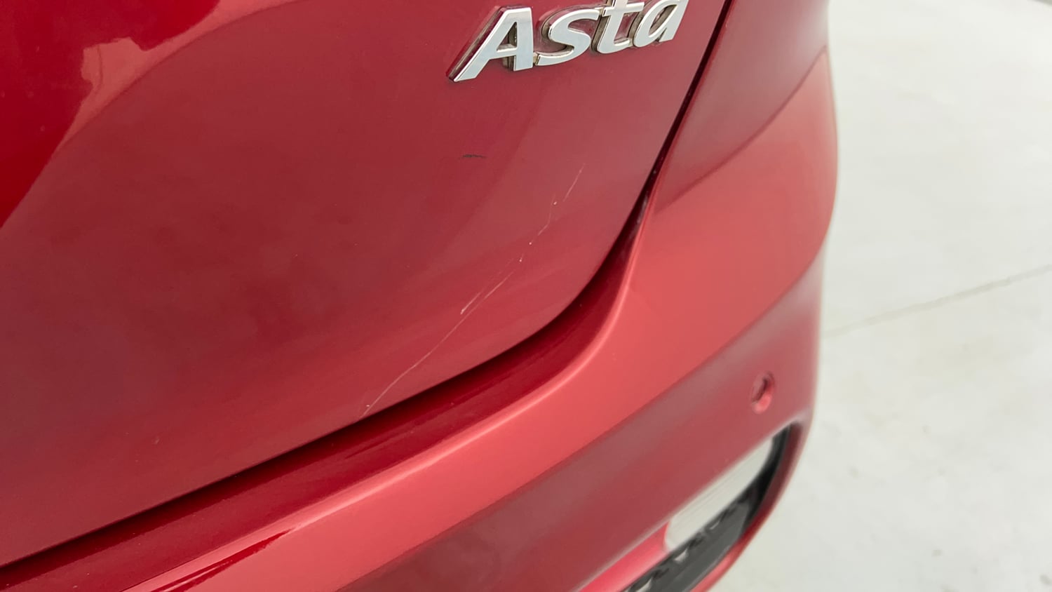 Used 2019 Hyundai Elite i20 Asta 1.2 Petrol Manual dents MINOR SCRATCH